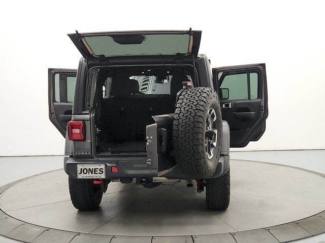 Used 2025 Jeep Wrangler Unlimited Rubicon AWD/4WD image 15