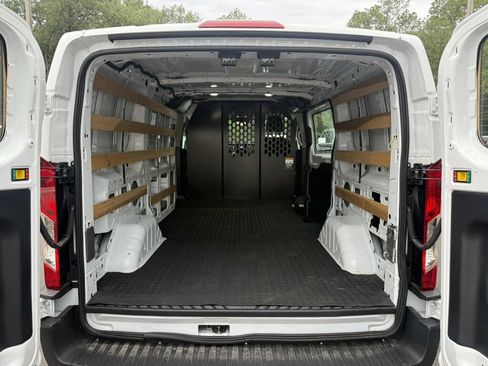 Used 2025 Ford Transit 250 Low Roof w/ Exterior Upgrade Package RWD image 7