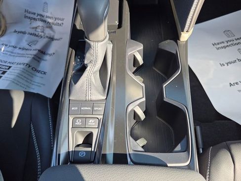 Used 2026 Toyota Camry SE w/ Convenience Package image 18