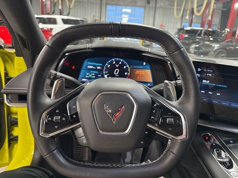 Used 2024 Chevrolet Corvette Stingray w/ Z51 Performance Package image 24