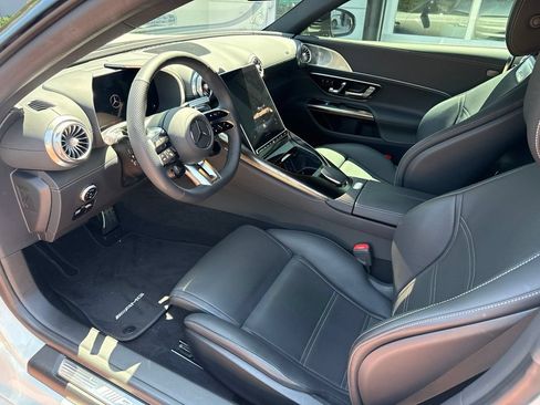 Used 2025 Mercedes-Benz SL 55 AMG 4MATIC image 5