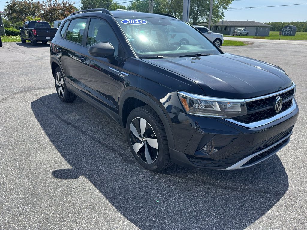 Used 2024 Volkswagen Taos S AWD/4WD image 7