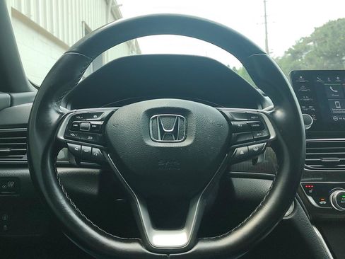 Used 2021 Honda Accord Sport image 16