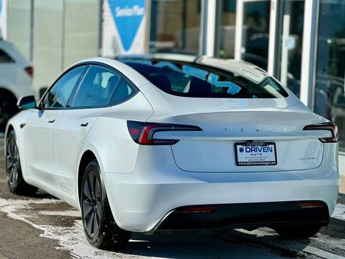 Used 2025 Tesla Model 3 Long Range image 3
