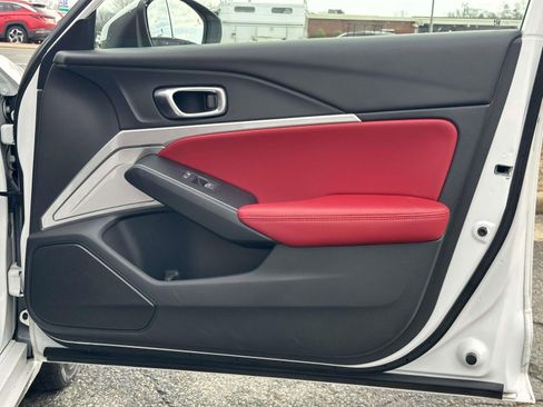 Used 2024 Acura Integra A-Spec image 9