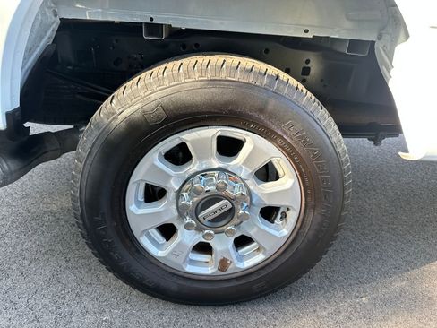 Used 2024 Ford F250 XLT image 21