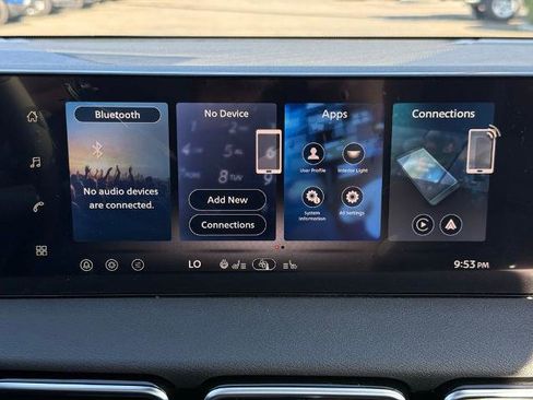 New 2026 Nissan Sentra SV w/ SV Convenience Package FWD image 27