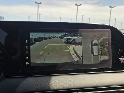 Used 2020 Hyundai Palisade Limited AWD/4WD image 16