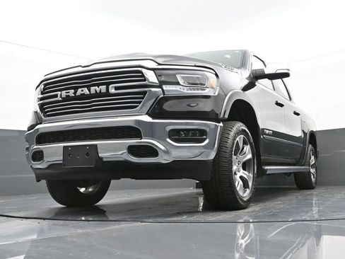 Used 2022 RAM 1500 Laramie AWD/4WD image 38