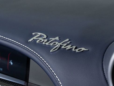 Used 2019 Ferrari Portofino image 43