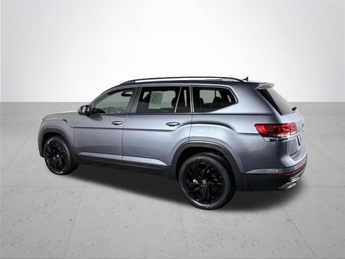 Used 2023 Volkswagen Atlas SE w/ Panoramic Sunroof Package AWD/4WD image 9