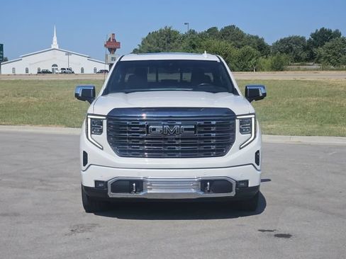 Used 2024 GMC Sierra 1500 Denali Ultimate AWD/4WD image 2