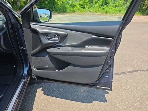 Used 2017 Nissan Murano S AWD/4WD image 44
