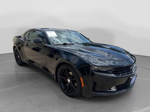 Used 2020 Chevrolet Camaro LT w/ RS Package RWD image 21