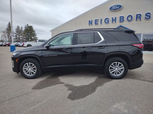 Used 2023 Chevrolet Traverse LT AWD/4WD image 2