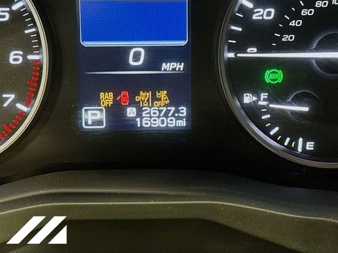 Used 2025 Subaru Ascent Premium image 14