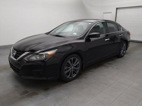 Used 2018 Nissan Altima 2.5 SR w/ SR Special Edition image 2