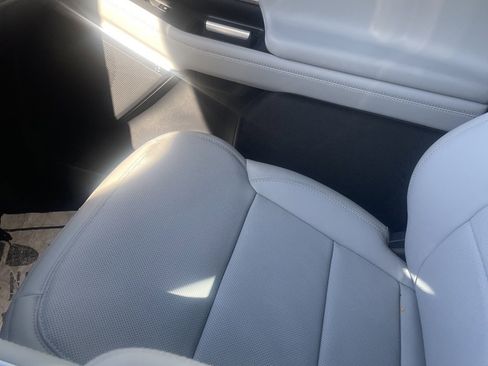 Used 2025 Ford Expedition Platinum w/ Driver's Package image 12