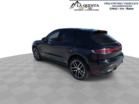 Used 2023 Porsche Macan AWD/4WD image 6