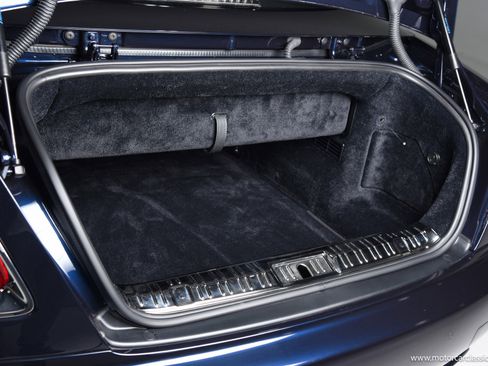 Used 2016 Rolls-Royce Dawn image 40