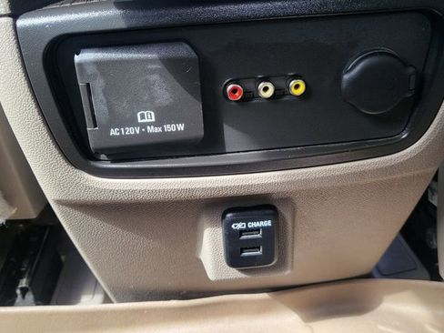 Used 2014 GMC Acadia Denali image 32