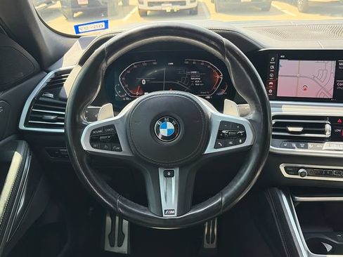 Used 2022 BMW X6 xDrive40i w/ M Sport Package AWD/4WD image 13