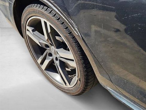 Used 2017 Audi A4 2.0T Premium Plus w/ Premium Plus Package image 6