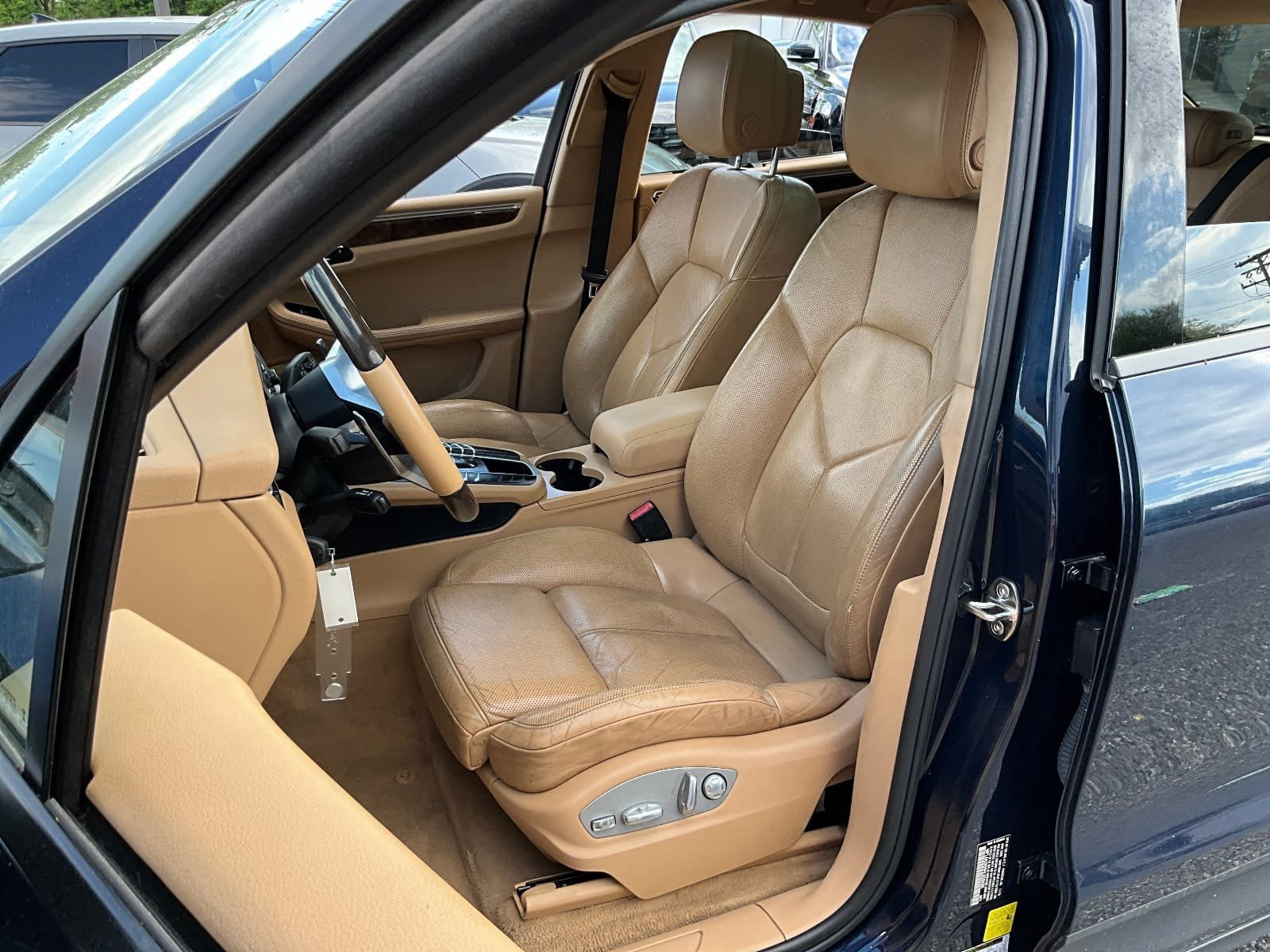 Used 2017 Porsche Macan AWD/4WD image 20
