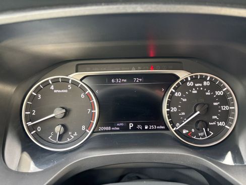 Used 2025 Nissan Rogue SV AWD/4WD image 42