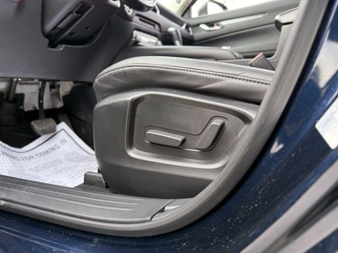 Used 2019 MAZDA CX-5 Touring image 32