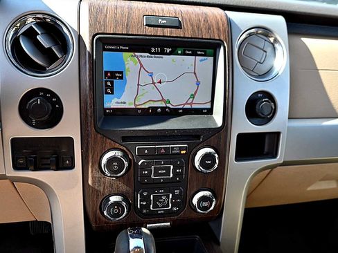 Used 2014 Ford F150 Lariat w/ Equipment Group 502A Luxury AWD/4WD image 25