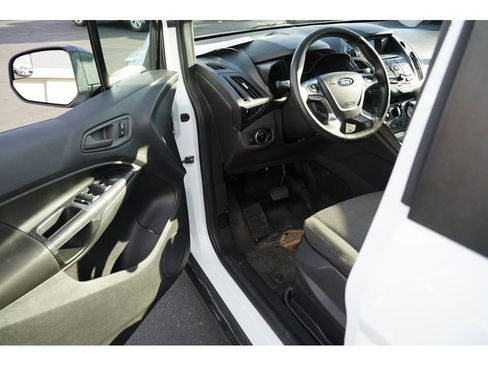 Used 2017 Ford Transit Connect XL image 13