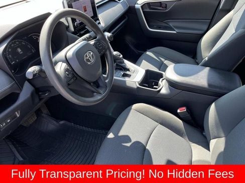 Used 2023 Toyota RAV4 LE AWD/4WD image 25