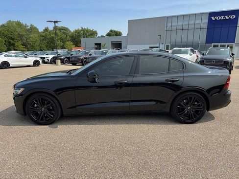 Certified 2024 Volvo S60 B5 Plus w/ Climate Package AWD/4WD image 2