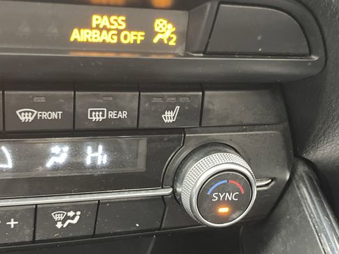 Used 2019 MAZDA CX-9 Touring w/ Touring Premium Package image 23