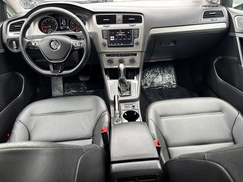 Used 2017 Volkswagen Golf S FWD image 49
