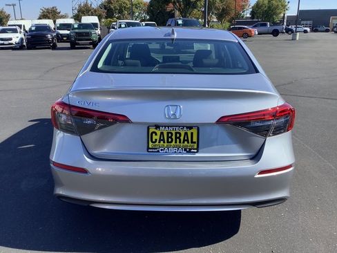 Used 2023 Honda Civic LX image 25