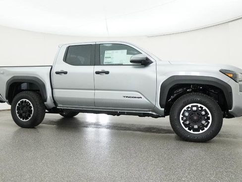 New 2026 Toyota Tacoma TRD Off-Road image 28