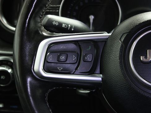 Used 2021 Jeep Wrangler Unlimited Sahara w/ Cold Weather Group image 23