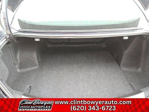 Used 2023 Chevrolet Malibu LT image 24