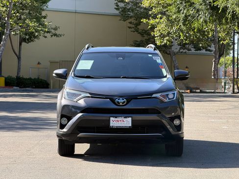 Used 2017 Toyota RAV4 XLE w/ Carpet Mat Package FWD image 8