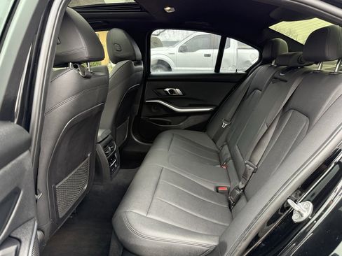 Used 2020 BMW 330i xDrive 330i xDrive w/ Convenience Package image 13