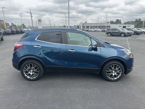 Used 2019 Buick Encore Sport Touring w/ Safety Package AWD/4WD image 9