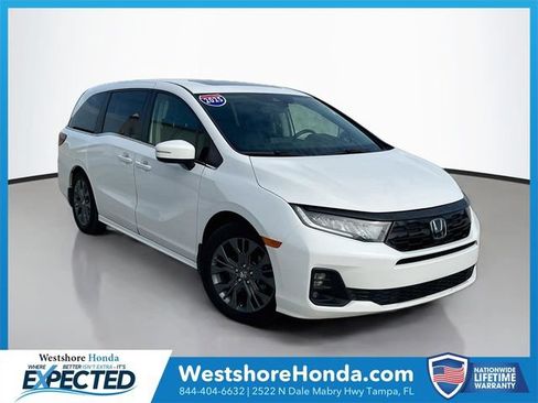 Used 2025 Honda Odyssey Touring image 1