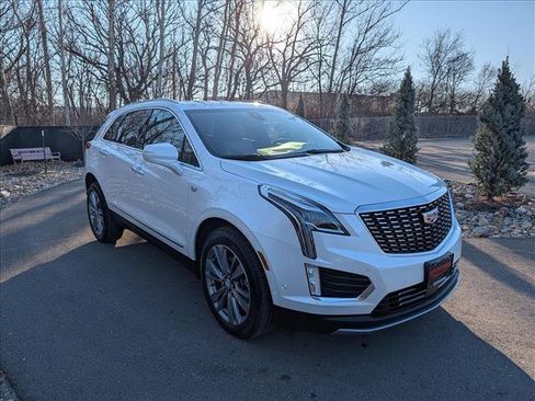 Used 2026 Cadillac XT5 Premium Luxury w/ Driver Assist Package image 7