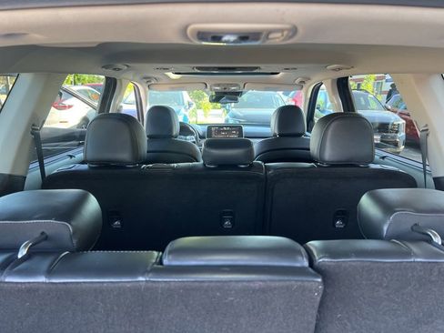 Used 2020 Kia Telluride EX w/ Towing Package AWD/4WD image 13