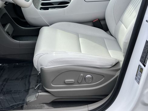 Used 2026 Hyundai Palisade SEL FWD image 17