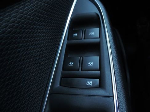 Certified 2017 Chevrolet Cruze LT w/ Convenience Package image 23