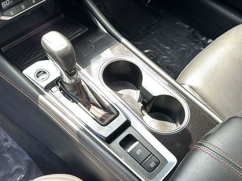 Used 2023 Nissan Altima 2.0 SR FWD image 19