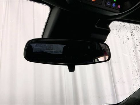 Used 2024 Chevrolet Trax RS w/ Driver Confidence Package FWD image 17